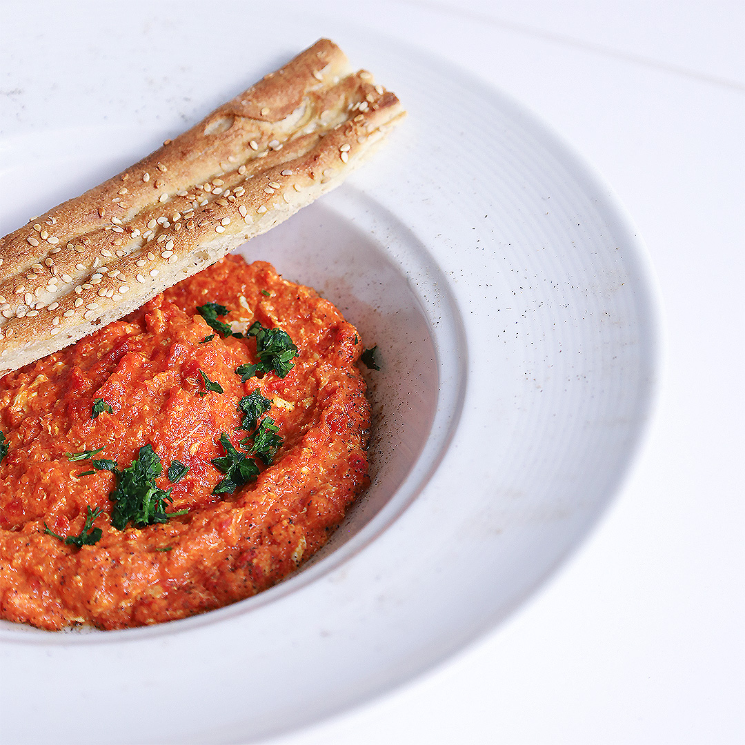 املت گوجه فرنگی(ویژه کارکنان)