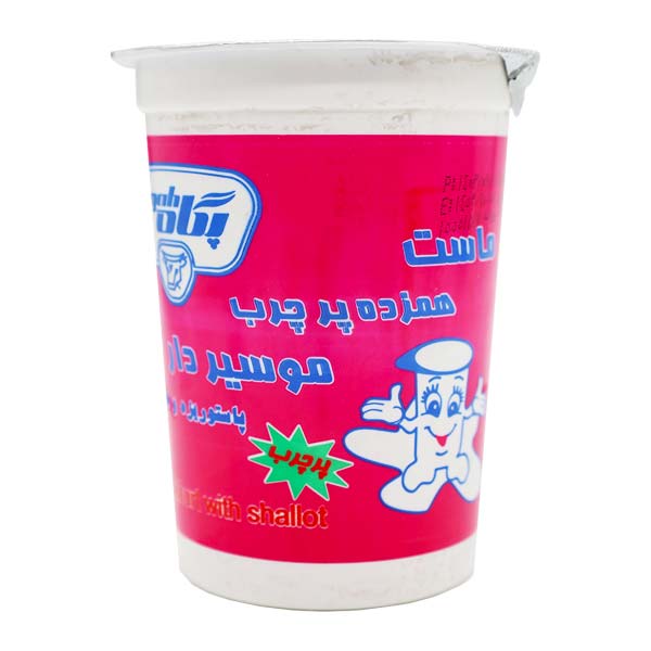 ماست چکیده موسیر لیوانی 500 گرمی 5 درصد چربی پگاه