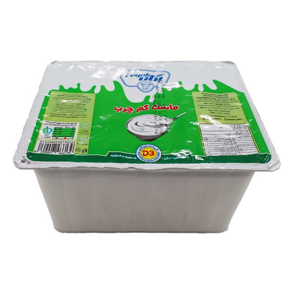 ماست آرسیل غنی شده با ویتامین d 3 کم چرب پگاه