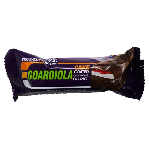 کیک اسفنجی کاکائویی با کرم شیری و ژله توت فرنگی با روکش فرآورده کاکائویی (گواردیولا)